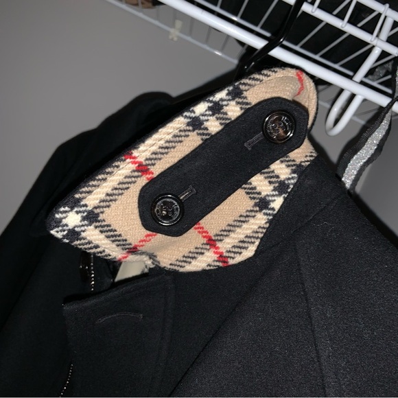 BURBERRY BLACK THARP COAT SIZE MEDIUM cashmere/wool (video added!) - Picture 8 of 13